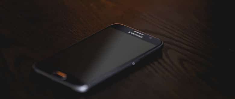 Samsung lança Smartphone... sem internet! 8