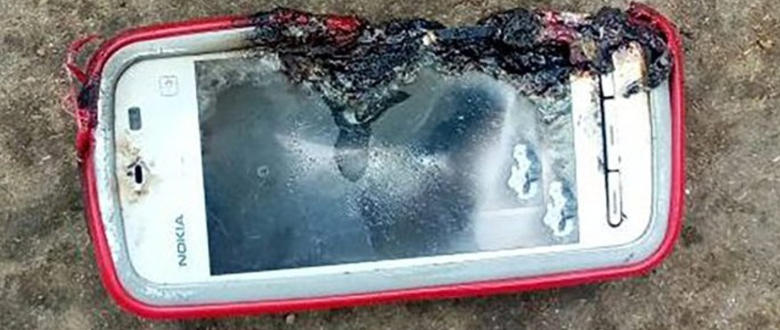 Explosão de Nokia 5233 provoca morte de uma adolescente 1